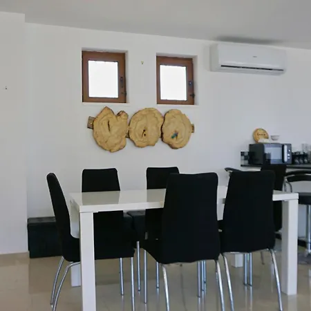 Bellaview - вила белавю Villa