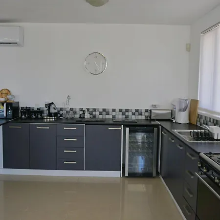 Bellaview - вила белавю Villa